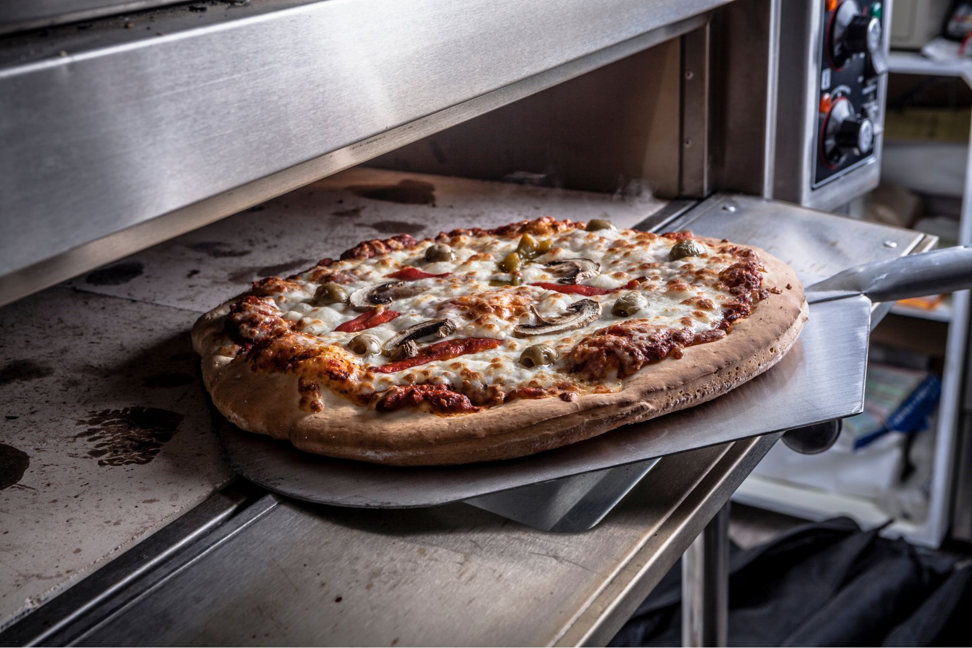Papa Johns Fires Up at The Golf Tower